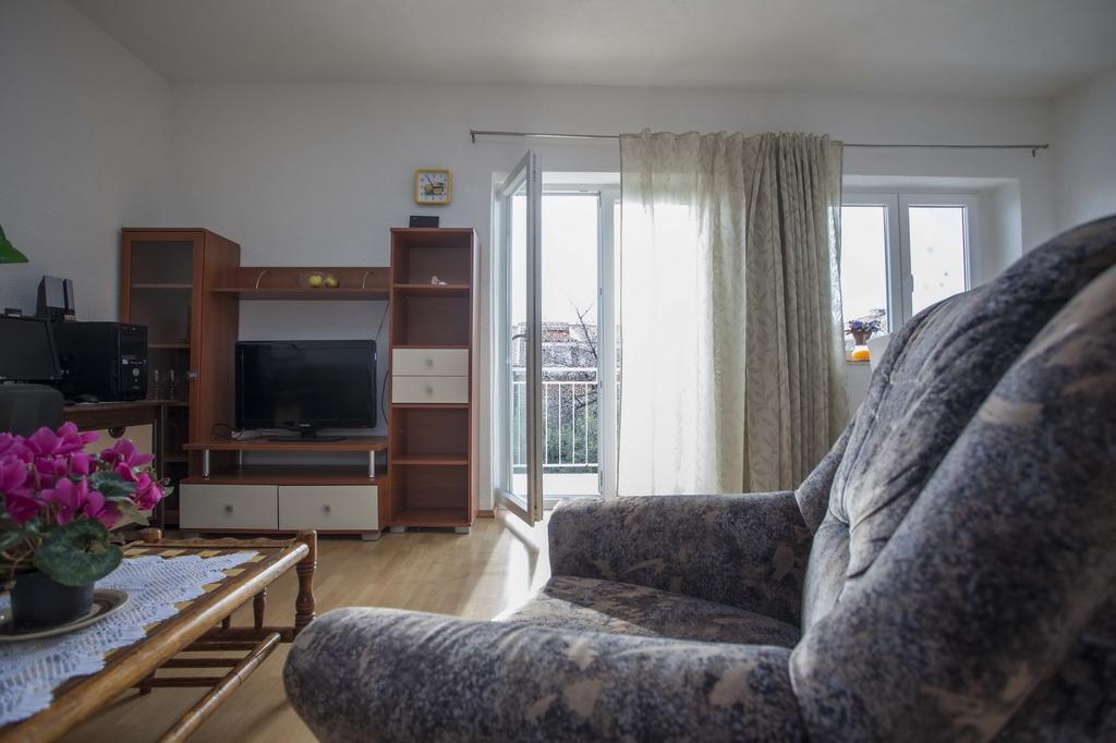 Apartments Dino マカルスカ 部屋 写真